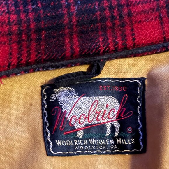 Vintage Woolrich Mackinaw Hunting Coat Sz. Med - Picture 3 of 9